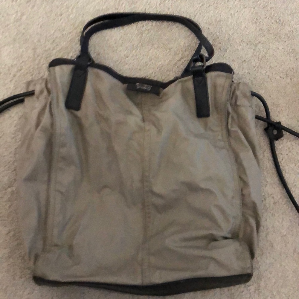 Burberry nylon/leather bag